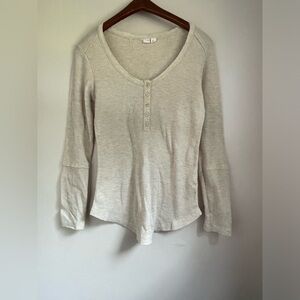 Melrose And Market Long Sleeve Henley Top Beige Waffle Knit Crochet Trim Size S